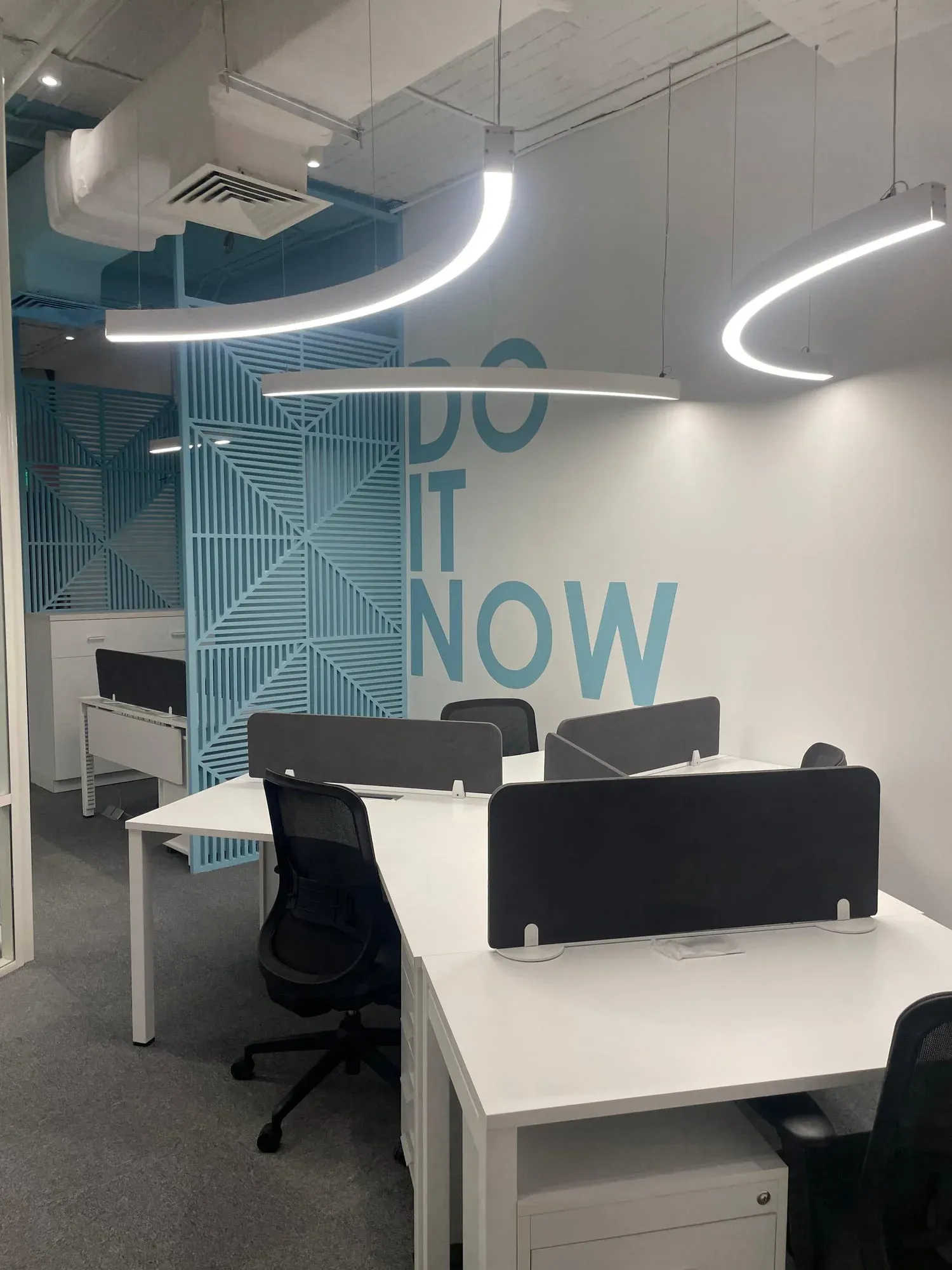 Close-up of floor-to-ceiling cabinet unit with Doku finish doors